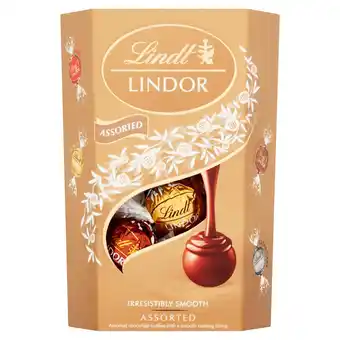 Iceland Lindt lindor assorted chocolate truffles box 200g offer