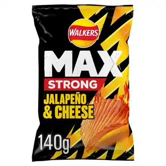 Iceland Walkers max strong jalapeño & cheese sharing crisps 140g offer