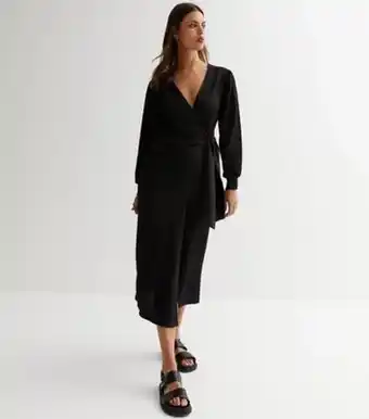 New Look New look black crinkle midi wrap dress offer