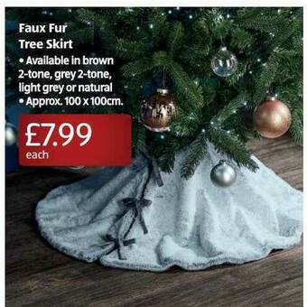 Aldi Faux Fur Tree Skirt offer