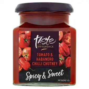 Sainsbury's Sainsbury's Chutney Tomato & Chilli, Taste the Difference 300g offer