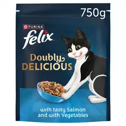 Tesco Felix Dry Doubly Delicious Salmon & Vegetables Cat Food 750g offer