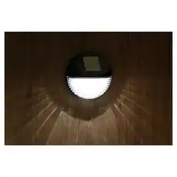 Tesco TESCO SOLAR FENCE AND POST LIGHTS SINGLE PACK offer