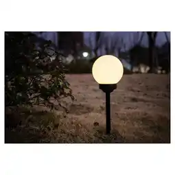 Tesco TESCO SOLAR WHITE BULB STAKE LIGHT offer
