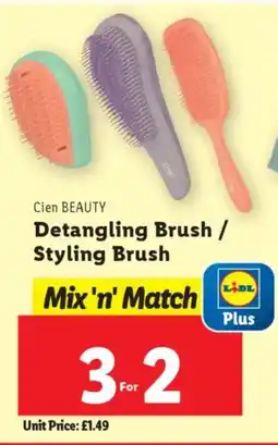 Lidl Cien BEAUTY Detangling Brush / Styling Brush offer