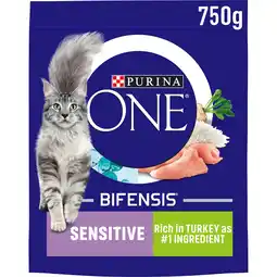 Tesco Purina One Sensitive Adult Dry Cat Food Turkey 750G offer