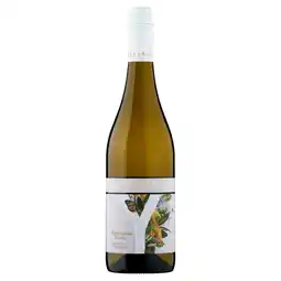 Tesco Yealands Reserve Sauvignon Blanc 75cl offer
