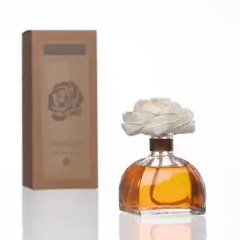 Costco Amelia Amour Aromatherapy 250ml Flower Diffuser offer