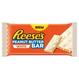 Tesco Reese's Peanut Butter White Chocolate Bar 90g offer
