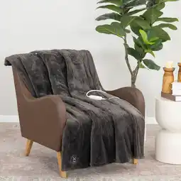 Costco Berkshire Luxe Faux Fur Heated Throw in 3 Colours, 127 x 152 cm offer