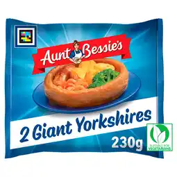 Iceland Aunt Bessie's 2 Giant Yorkshire Puddings 230g offer