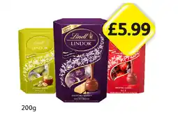 Londis Lindt Lindor Milk, Shortbread, Pistachio offer