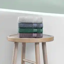 Costco Grandeur 100% Hygro Cotton Hand Towel, 2 Pack in 2 Colours offer