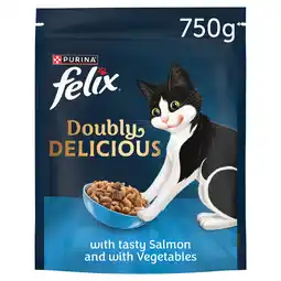 Iceland FELIX Doubly Delicious Salmon & Veg Dry Cat Food 750g offer