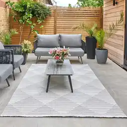 Costco Concept Looms Jazz Grey Diamond Indoor Outdoor Rug, in 2 Sizes offer