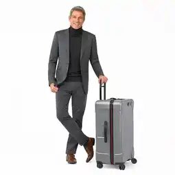 Costco Briggs & Riley Torq 78cm Large Spinner Suitcase offer