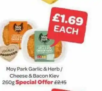 Spar Moy Park Gralic & Herb Cheese & Bacon Kiev offer