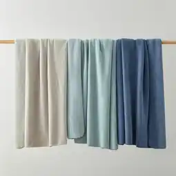 Costco Casual Living Soft Chenille Throw In 3 Colours, 127 x 178 cm offer
