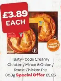 Spar Tasty Foods Creamy Chicken / Mince & Onion / Roast Chicken Pie offer