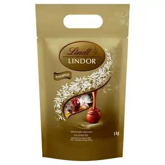 Costco Lindt Lindor Assorted Chocolate Truffles, 1kg offer