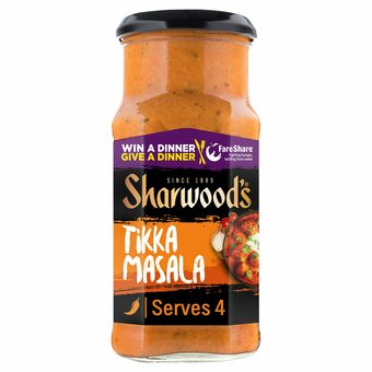 Tesco Sharwoods Tikka Masala Mild-Med Sauce 420G offer