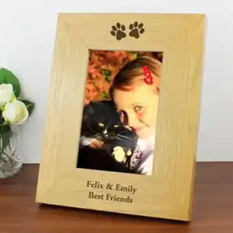 Home Bargains Personalised oak finish paw prints photo frame (4" x 6") offer