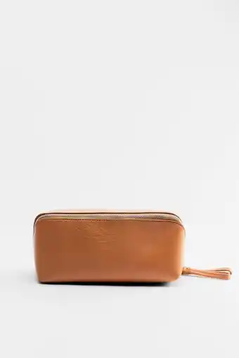 ZARA Leather toiletry bag offer
