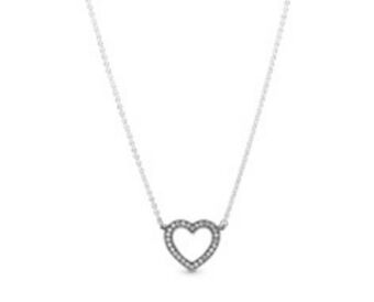 Pandora Sparkling open heart necklace offer