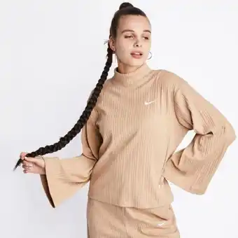 Foot Locker Nike sportswear trend rib longsleeve tee offer