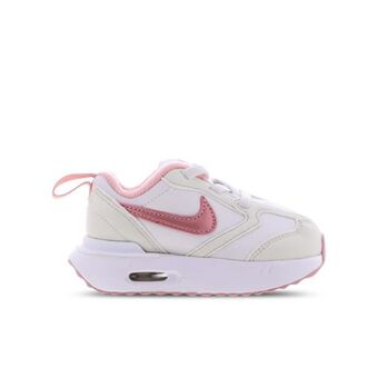 Foot Locker Nike am dawn offer