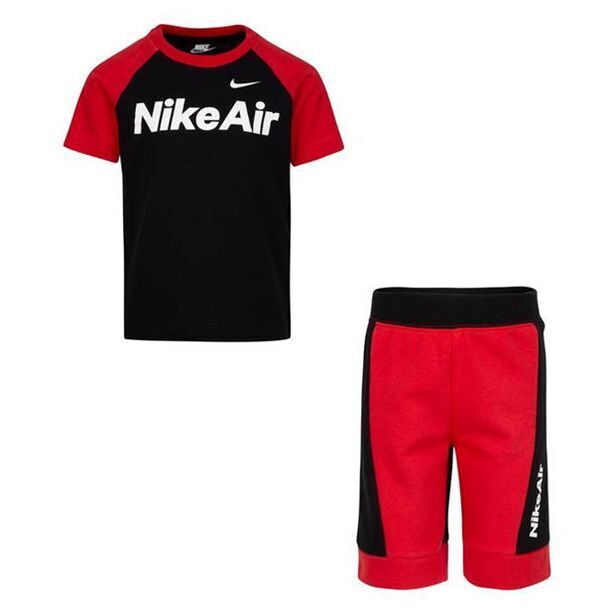Nike air t-shirt and shorts set offer 