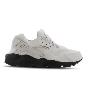 Foot Locker Nike huarache offer
