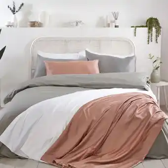 Costco Natural Earth 300 Thread Count Organic 4 Piece King Size Bed Set in 3 Colours offer