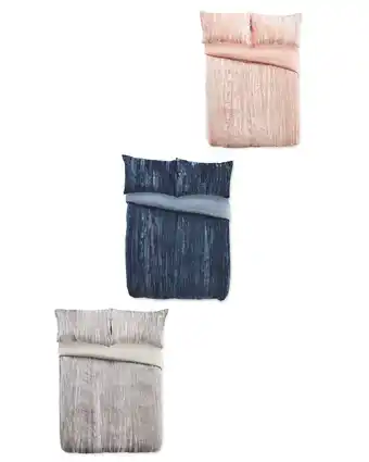 Aldi Crinkle Velvet King Duvet Set offer