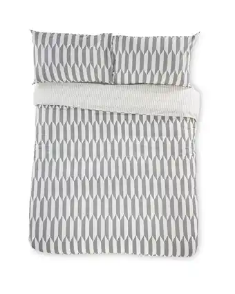 Aldi Geo Double Duvet Set offer
