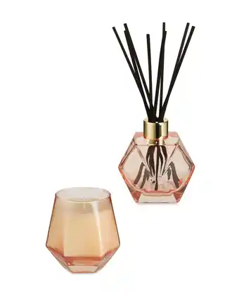 Aldi Hibiscus & Raspberry Gift Set offer