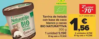 Carrefour Tarrina de helado con base de coco blanco y cacao bio naturattiva oferta