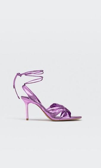 Stradivarius Sandalias tacón nudo metalizadas oferta