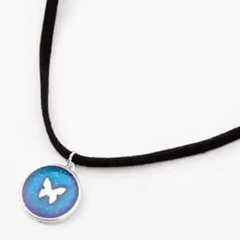 Claire's Celestial mood butterfly pendant necklace oferta