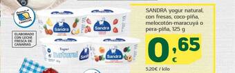 HiperDino Sandra yogur natural con fresas coco-piña melocotón-maracuyá o pera-piña oferta