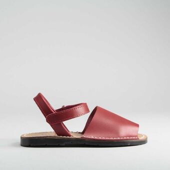 Merkal Menorquina piel lisa velcro seven five oferta