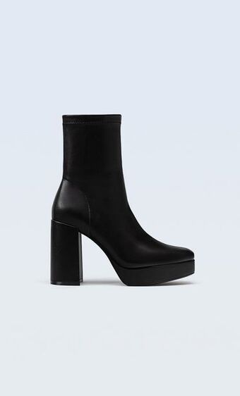 Stradivarius Botines plataforma ajustados oferta