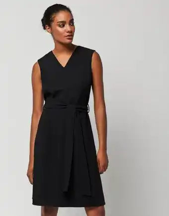 Roberto Verino Vestido escote pico crepé negro oferta