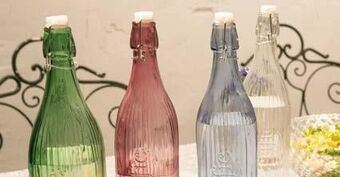 Alcampo Botellas de vidrio decorado tipo gaseosa con tapón hermético oferta