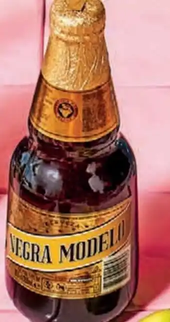 Hipercor Cerveza Negro Modelo oferta