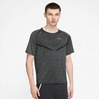 Intersport Camiseta manga corta dri-fit adv techknit ultra oferta