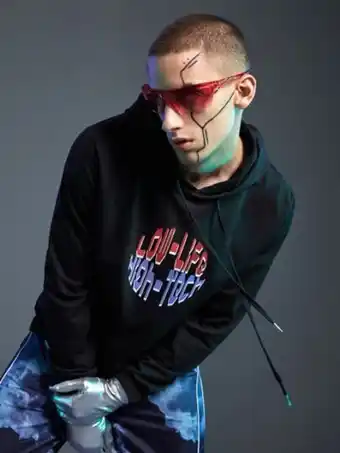Shein Romwe cyber life hombres capucha con estampado letra & foto con bolsillo de canguro con cordón oferta