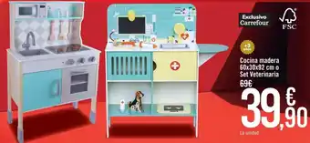 Carrefour Cocina de madera o set veterinaria oferta