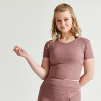 Decathlon Camiseta fitness crop top manga corta mujer domyos marrón oferta