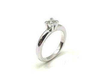 Cash Converters Anillo oro 18k con diamante oferta